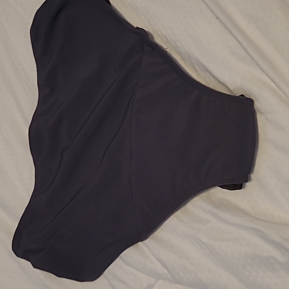 Ruby teen period panty - Picture 2 of 3